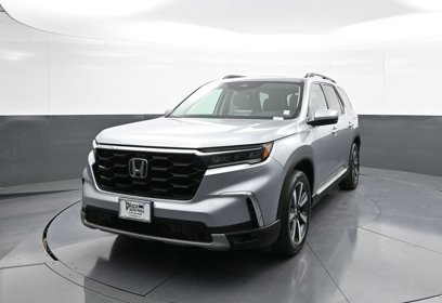Certified 2023 Honda Pilot Touring