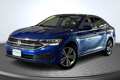 Used 2023 Volkswagen Jetta SE