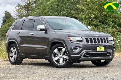 Used 2014 Jeep Grand Cherokee Overland w/ Advanced Technology Group