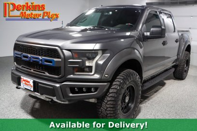 Used 2018 Ford F150 Raptor w/ Equipment Group 801A Mid