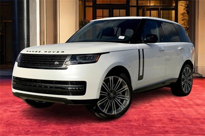 New 2025 Land Rover Range Rover SE