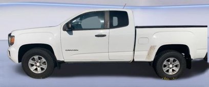 Used 2015 GMC Canyon SL