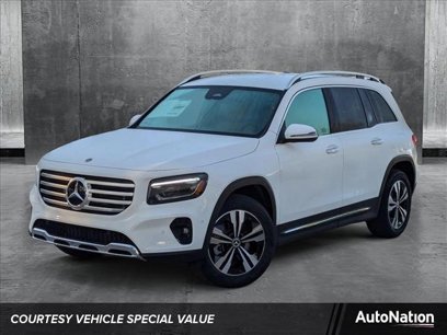 New 2025 Mercedes-Benz GLB 250