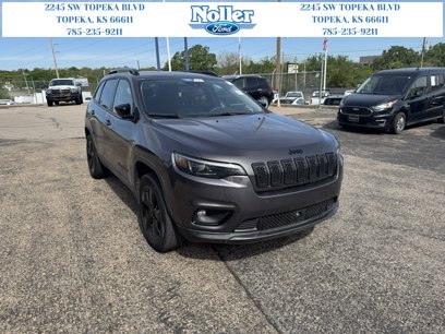 Used 2023 Jeep Cherokee Altitude Lux