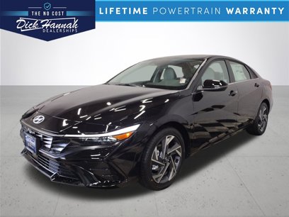 New 2025 Hyundai Elantra Limited w/ Cargo Package