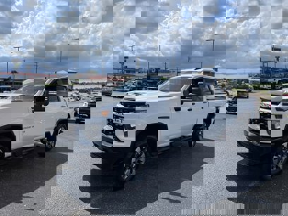 Certified 2022 Chevrolet Silverado 2500 Custom w/ Custom Value Package