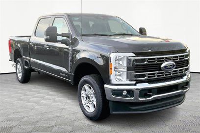 New 2025 Ford F250 XLT