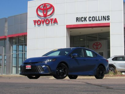 Used 2025 Toyota Camry SE
