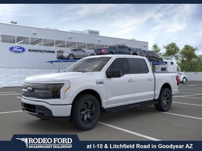 New 2024 Ford F150 Lightning 4x4 SuperCrew