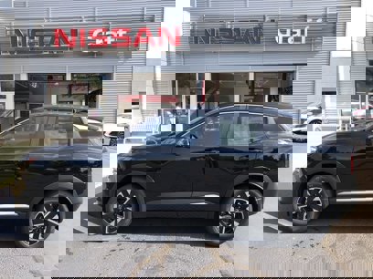 New 2025 Nissan Kicks SV