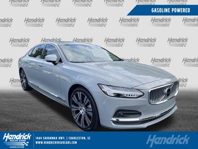 New 2025 Volvo S90 B6 Ultra w/ Lounge Package