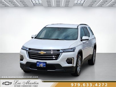 Used 2023 Chevrolet Traverse LT