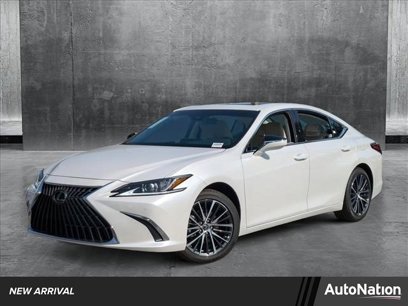 New 2025 Lexus ES 350 w/ Premium Package