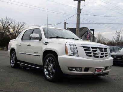 Used 2011 Cadillac Escalade EXT Luxury