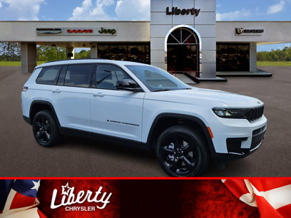 New 2024 Jeep Grand Cherokee L Laredo