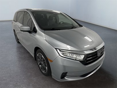 Used 2023 Honda Odyssey Elite