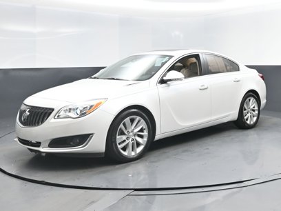 Used 2017 Buick Regal Premium w/ Driver Confidence Package #1