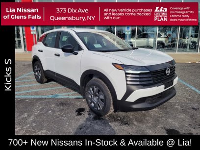 New 2025 Nissan Kicks S