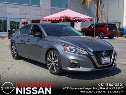 Used 2022 Nissan Altima 2.5 SR
