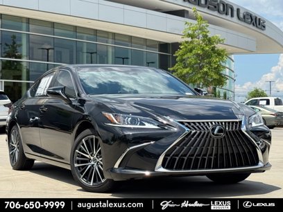 New 2025 Lexus ES 300h w/ Premium Package