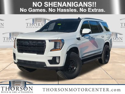 Used 2022 GMC Yukon SLT w/ SLT Premium Package