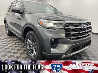 New 2025 Ford Explorer Active w/ Active Comfort Package