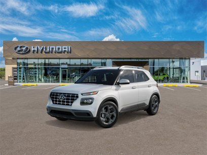 New 2025 Hyundai Venue SEL
