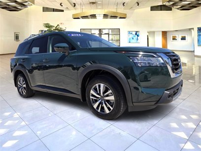 Used 2024 Nissan Pathfinder SL