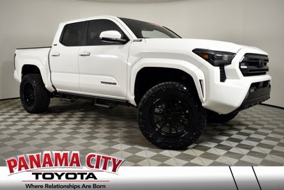 New 2025 Toyota Tacoma SR5