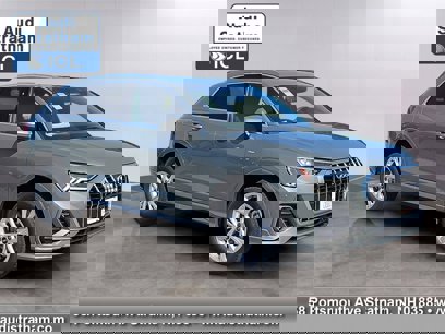 New 2025 Audi Q3 2.0T Premium