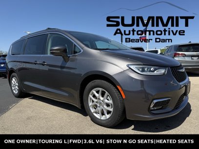 Used 2022 Chrysler Pacifica Touring-L