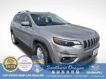Used 2019 Jeep Cherokee Latitude w/ Popular Appearance Group