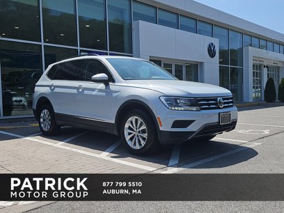 Used 2018 Volkswagen Tiguan SE w/ Panoramic Sunroof Package