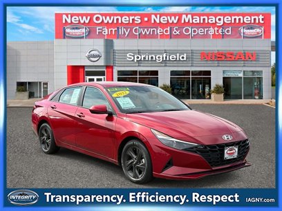 Used 2022 Hyundai Elantra SEL w/ Preferred Accessory Package