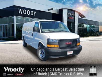 New 2025 GMC Savana 2500