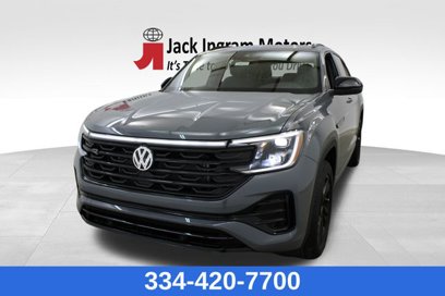 New 2025 Volkswagen Atlas Cross Sport SEL R-Line
