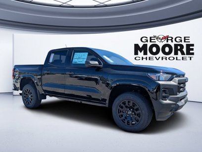 New 2025 Chevrolet Colorado W/T w/ WT Custom Package