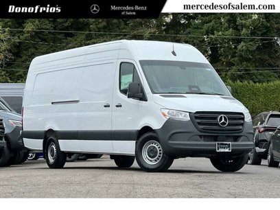 New 2025 Mercedes-Benz Sprinter 2500
