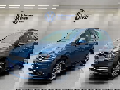 Used 2018 Volkswagen Golf SE