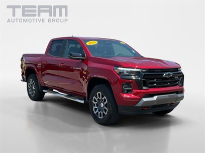 Used 2023 Chevrolet Colorado Z71 w/ Z71 Convenience Package 2