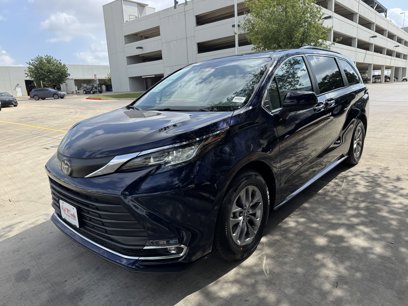 Used 2023 Toyota Sienna XLE