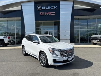 Used 2022 GMC Terrain Denali