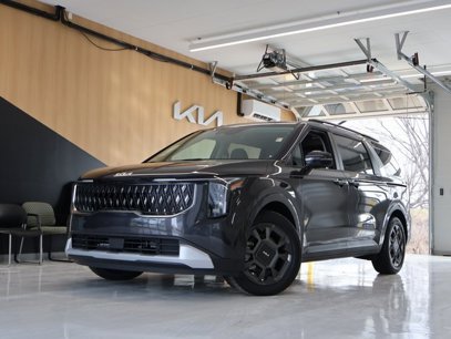 New 2025 Kia Carnival EX