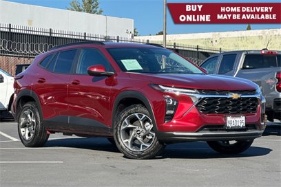 Used 2024 Chevrolet Trax LT w/ Sunroof Package