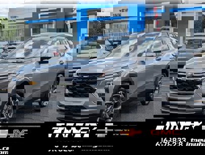 New 2025 Chevrolet Trax LT w/ LT Convenience Package