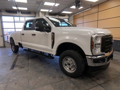 New 2024 Ford F350 XL w/ Snow Plow/Camper Package
