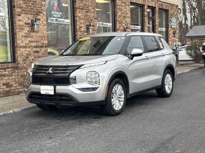 Used 2022 Mitsubishi Outlander ES