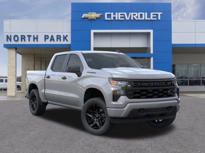 New 2025 Chevrolet Silverado 1500 Custom w/ LPO, Dark Essentials Package