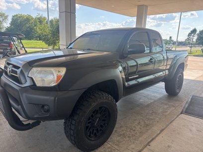 Used 2015 Toyota Tacoma 4x4 Access Cab