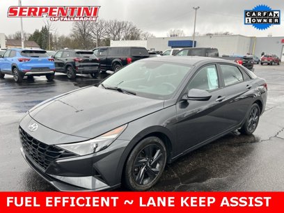 Used 2021 Hyundai Elantra SEL w/ Cargo Package